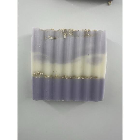 3x Goat Milk and Oatmeal Soap Bar Lavendar Vanilla Purple 3oz Face Body New - Picture 7 of 7